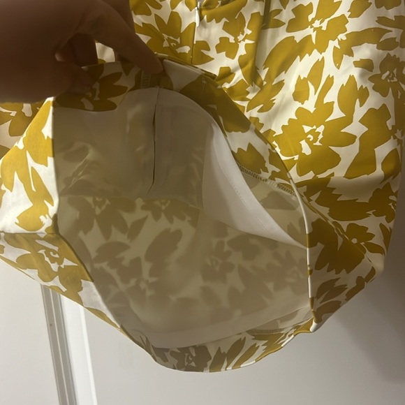 Ann Taylor Loft Gold Floral Skirt - Picture 6 of 6